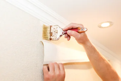 Pose de papier peint à Bezannes — revêtements muraux et toiles de verre
